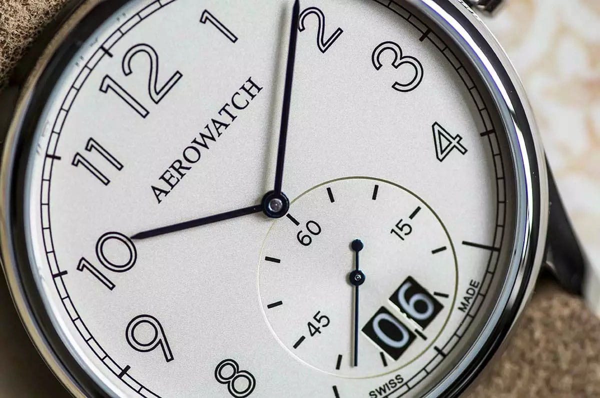 Aerowatch Aerowatch Renaissance 39982 AA10,  швейцария мужские часы на браслете кожаный боковой вид